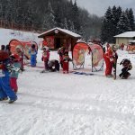 Loulou, 3 ans et demi, a testé le Club Piou Piou au ski !